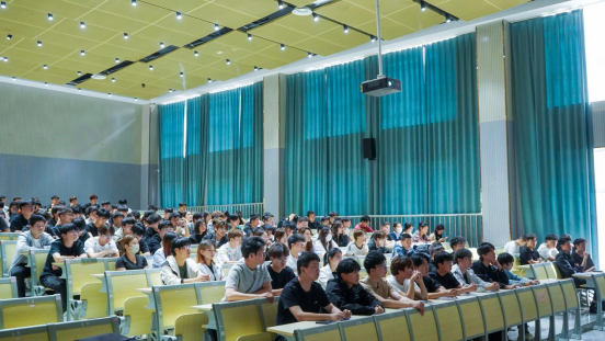 化工學子踴躍參與富海集團宣講會，積極開拓就業渠道與教育文化交流